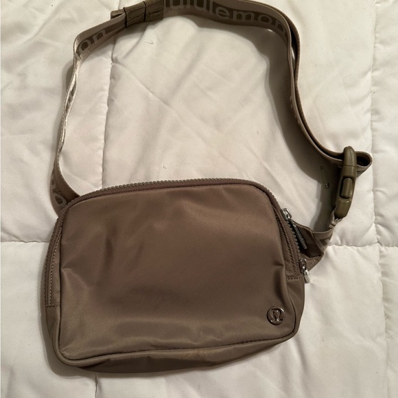 lululemon athletica Tan Crossbody Bag - Picture 1 of 4